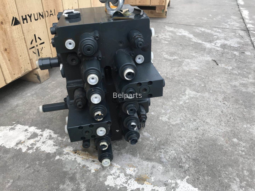 Kruippakje r1400w-7 de Hydraulische Delen van Graafwerktuigcontrol valve 31N4-15110 voor Hyundai