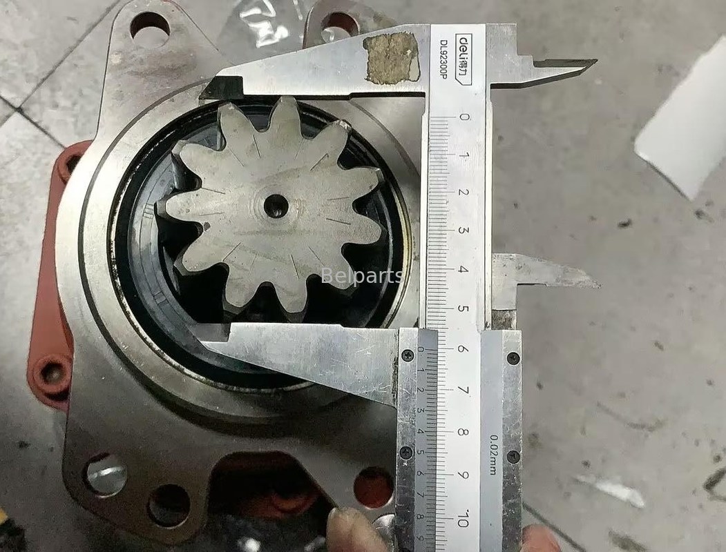 PCR-1B-05A-P-9297B Nachi Zwenkmotor Voor XCMG XE15 JCB 19C-1 CASE CX17 KOBELCO SK17SR Graafmachine Onderdeel Hydraulische Rotatiemotor Apparaat