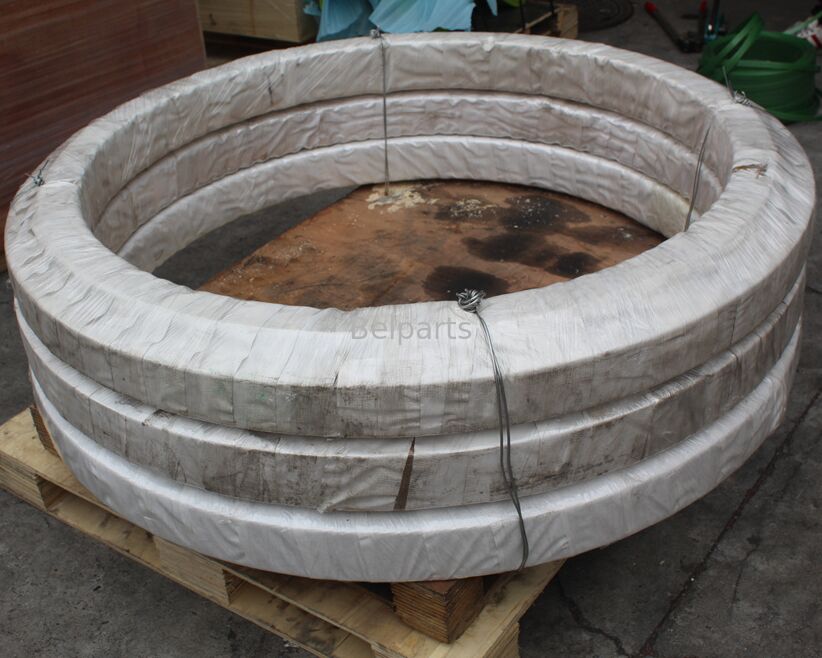 PC200-7 PC200-6 Slewing Bearing voor Komatsu graafmachine Spare Parts 207-25-61100 6D102 Swing Circle Slew Ring