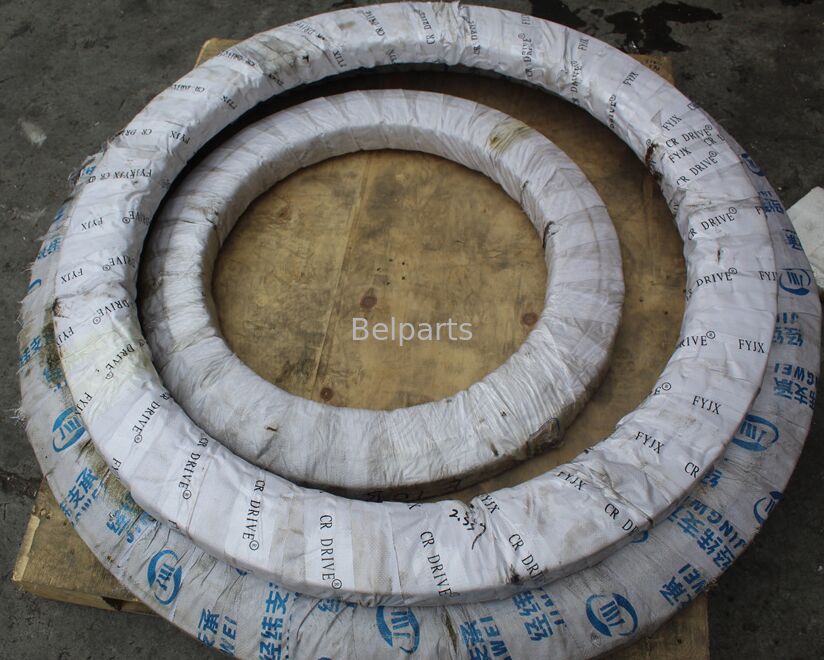 PC138US-8 Slewing Bearing voor Komatsu Graafmachine Onderdelen 22B-25-21100 Swing Circle Slew Ring OEM