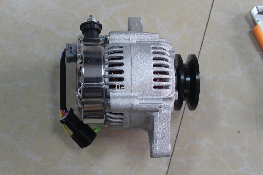 De Alternator4tnv94 Generator r60-7 r55-7 van graafwerktuigspare parts engine 119626-77210