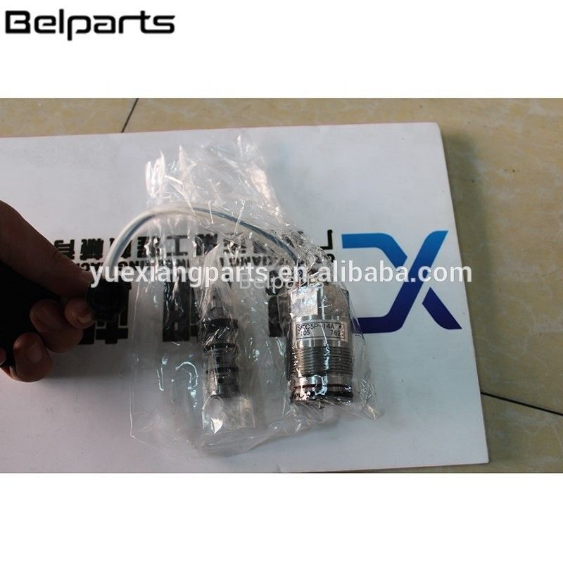 Belpartsgraafwerktuig Spare Parts ex450-5 de Klep van de de Regelgeverssolenoïde van K3V180 4368974 kdrde5k-10 40c50-t